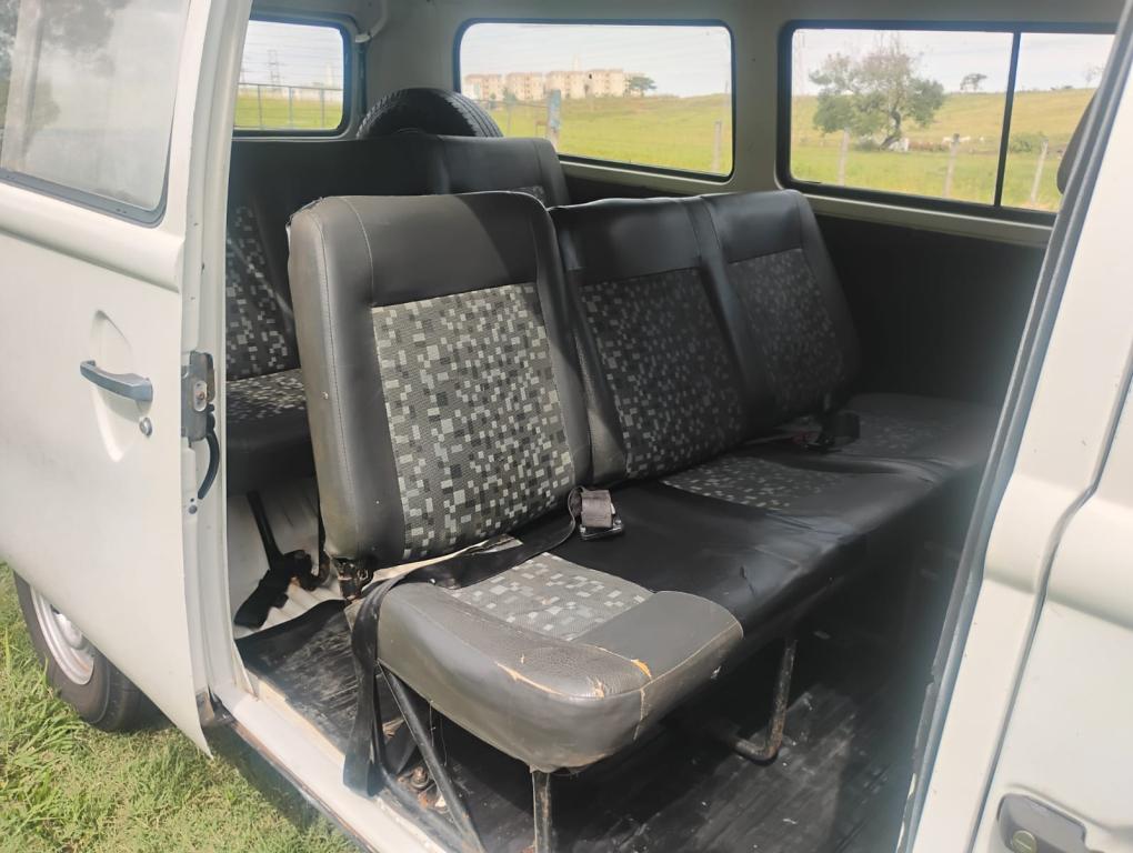 VOLKSWAGEN Kombi - Foto