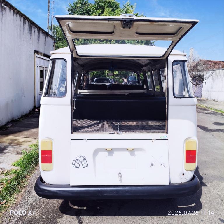 VOLKSWAGEN Kombi - Foto