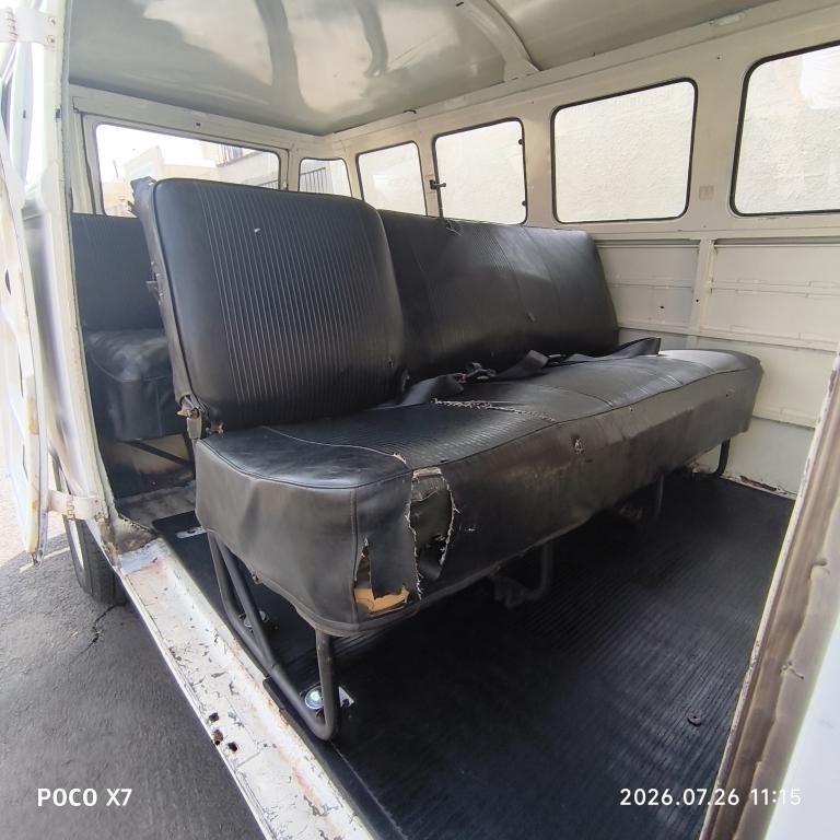 VOLKSWAGEN Kombi - Foto