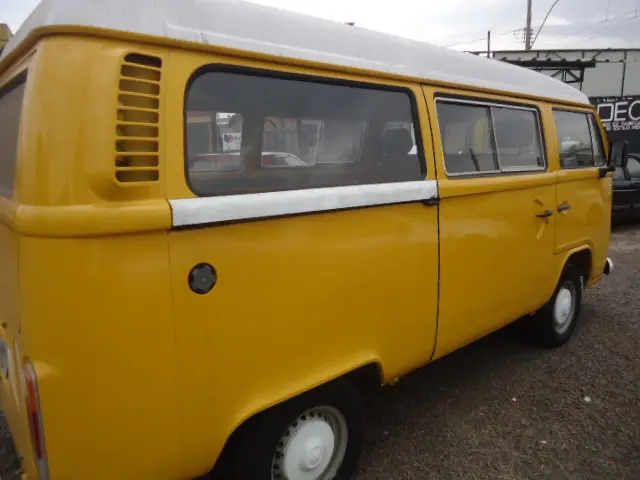 VOLKSWAGEN Kombi - Foto