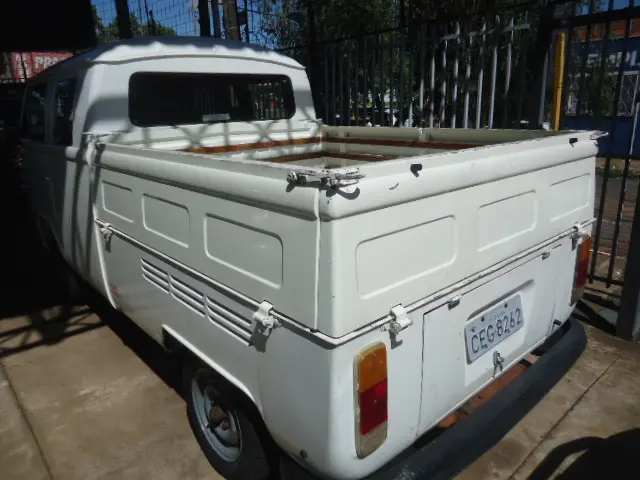 VOLKSWAGEN Kombi - Foto