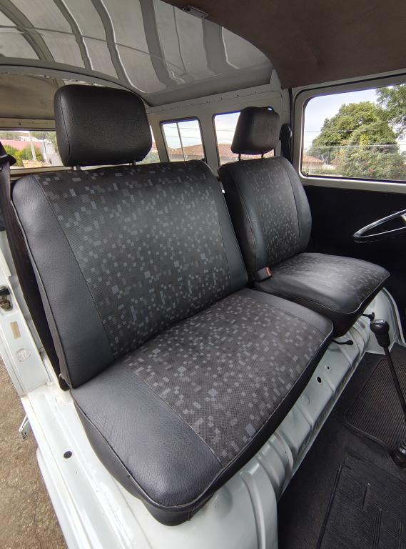 VOLKSWAGEN Kombi - Foto