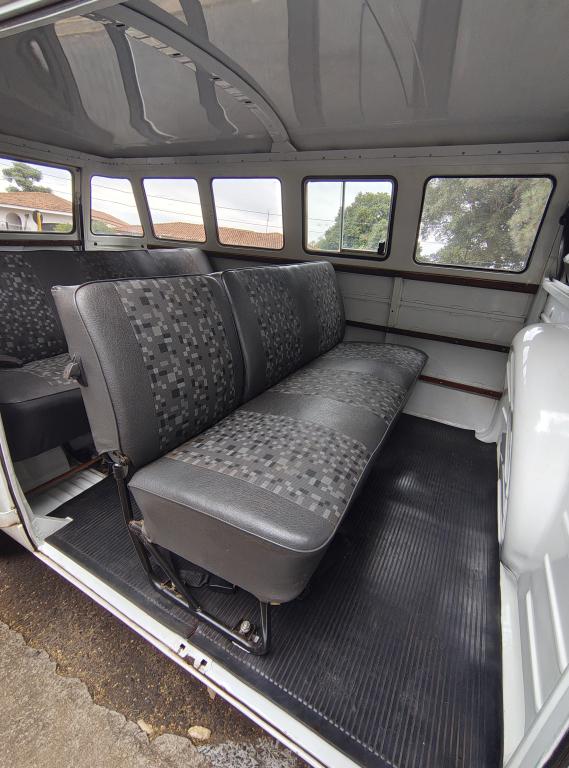 VOLKSWAGEN Kombi - Foto