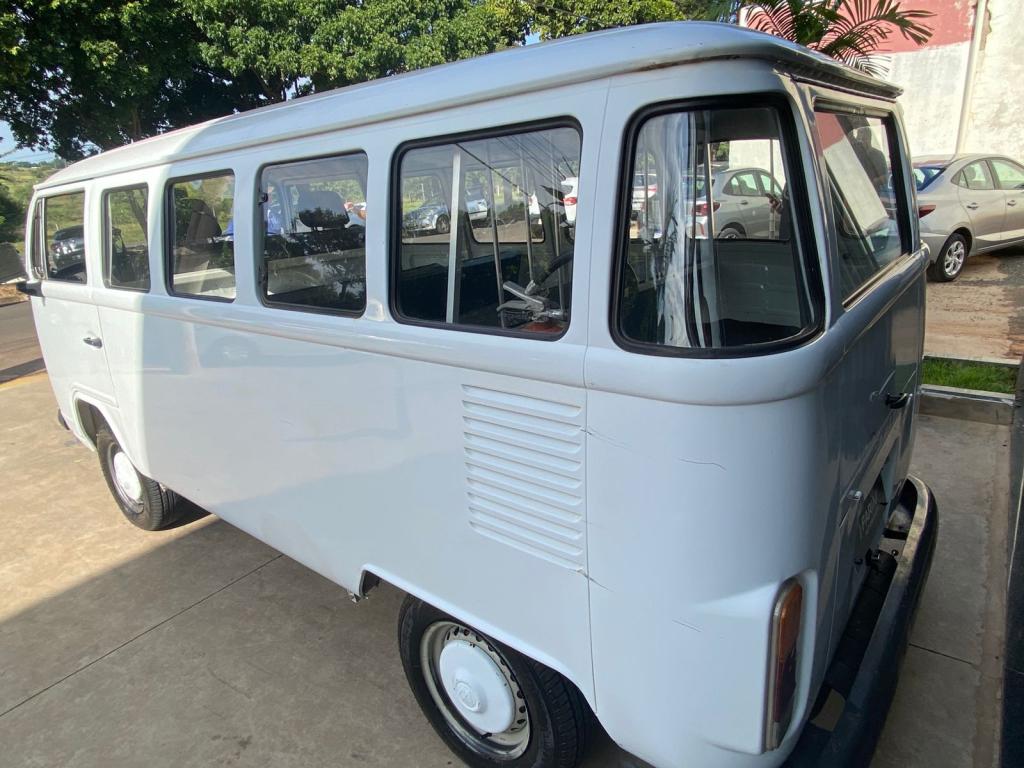 VOLKSWAGEN Kombi - Foto