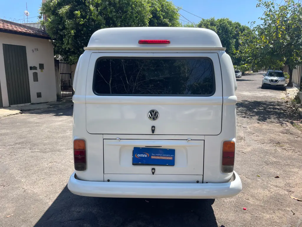 VOLKSWAGEN Kombi Furgão - Foto
