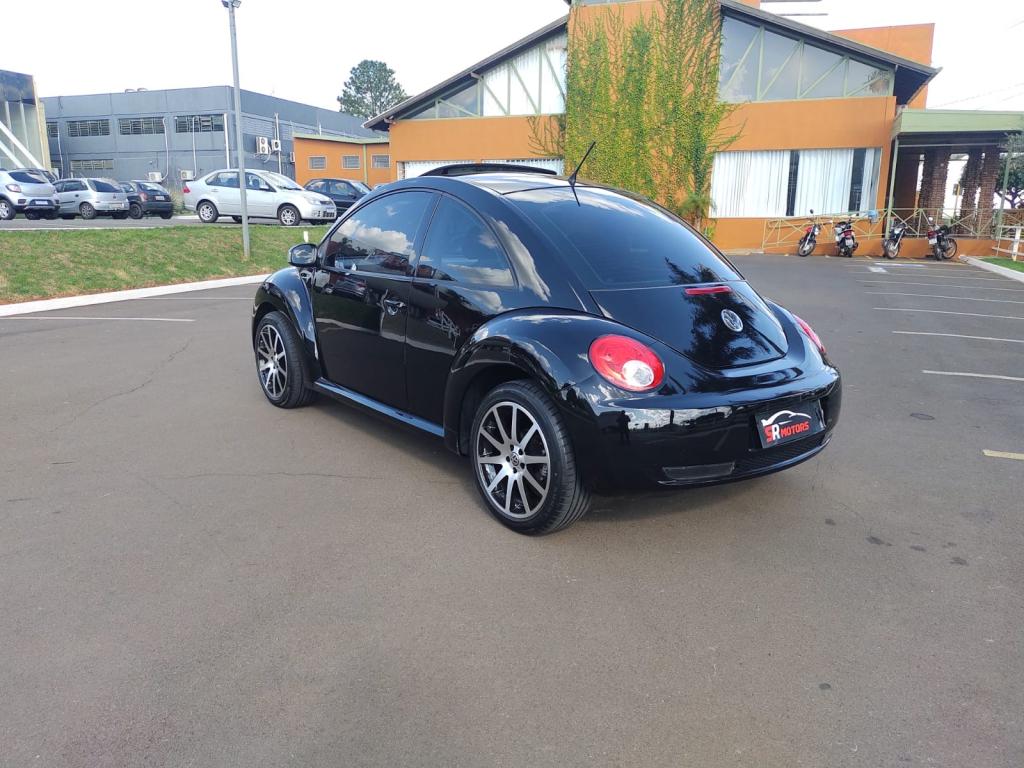 VOLKSWAGEN New Beetle - Foto
