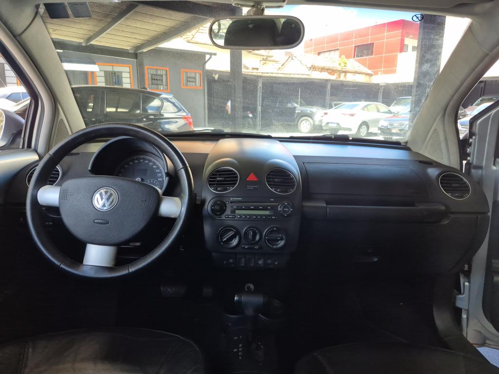 VOLKSWAGEN New Beetle - Foto