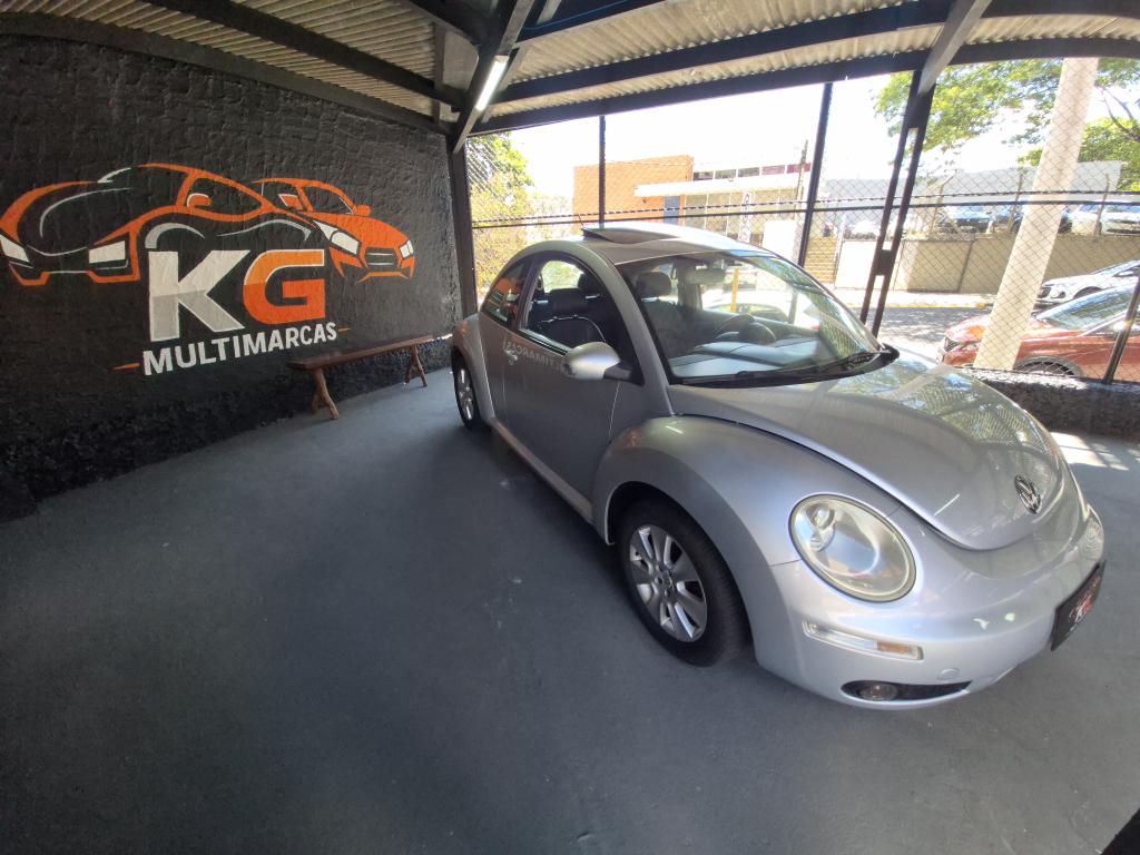 VOLKSWAGEN New Beetle - Foto