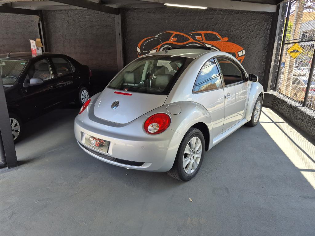 VOLKSWAGEN New Beetle - Foto