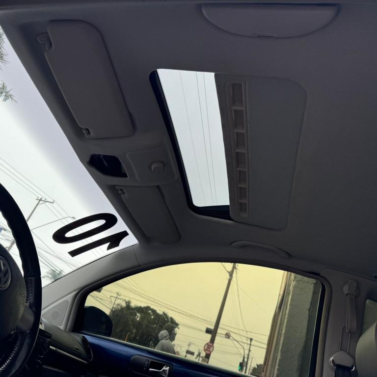 VOLKSWAGEN New Beetle - Foto