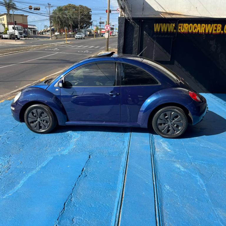 VOLKSWAGEN New Beetle - Foto