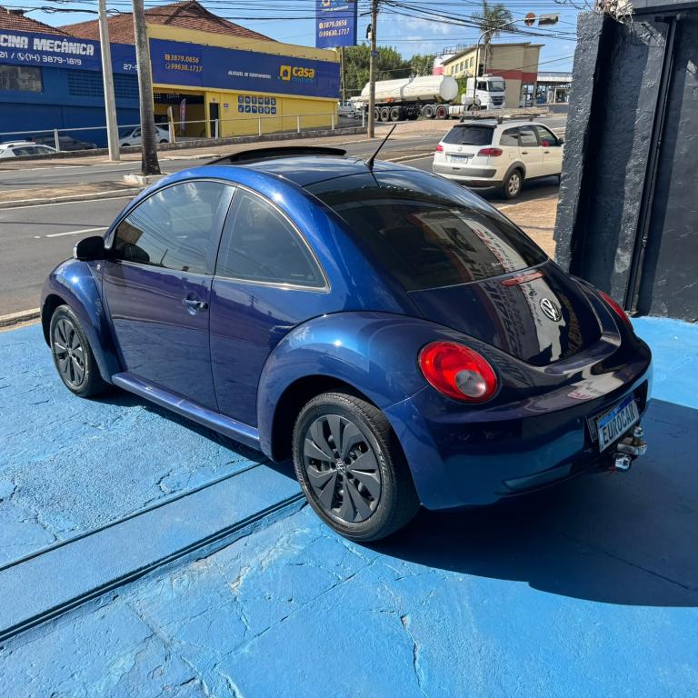VOLKSWAGEN New Beetle - Foto