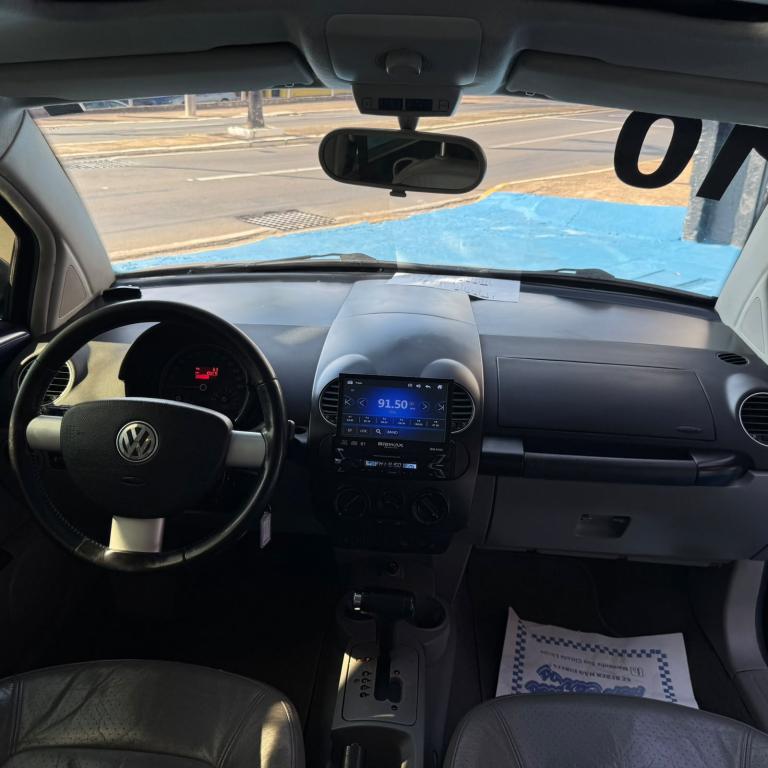 VOLKSWAGEN New Beetle - Foto