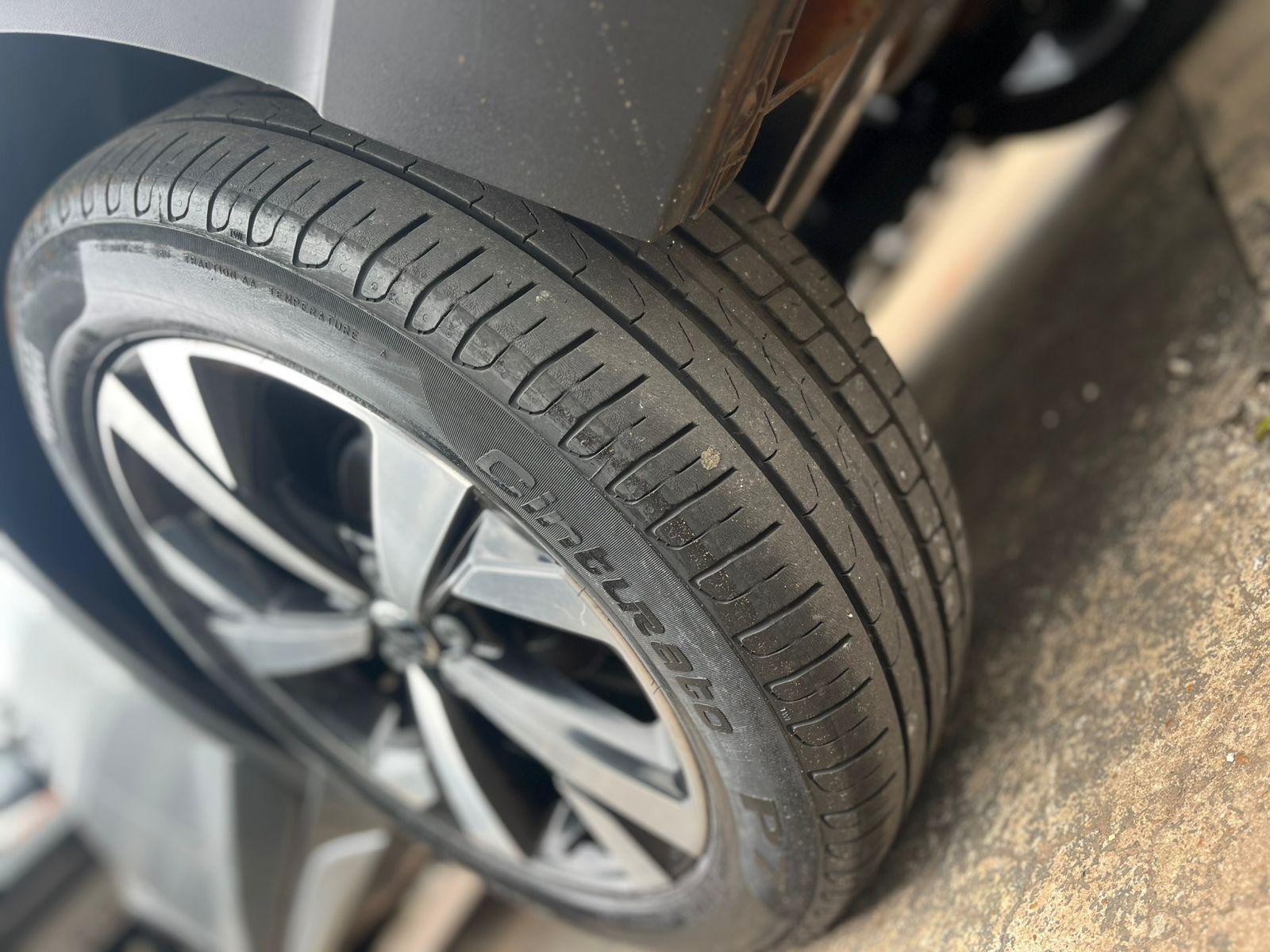 VOLKSWAGEN Nivus - Foto