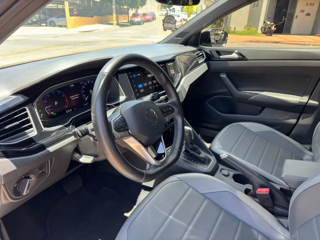 VOLKSWAGEN Nivus - Foto