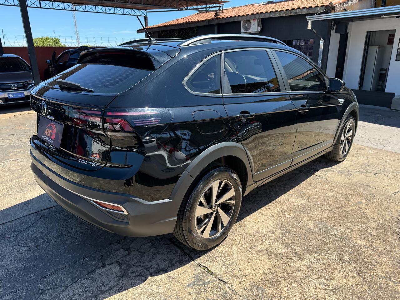 VOLKSWAGEN Nivus - Foto