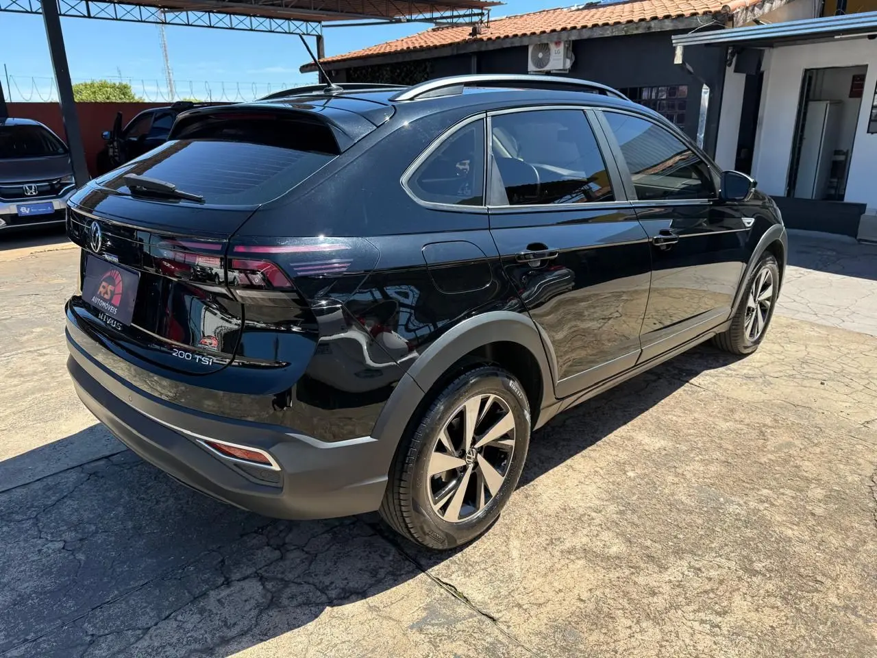 VOLKSWAGEN Nivus - Foto