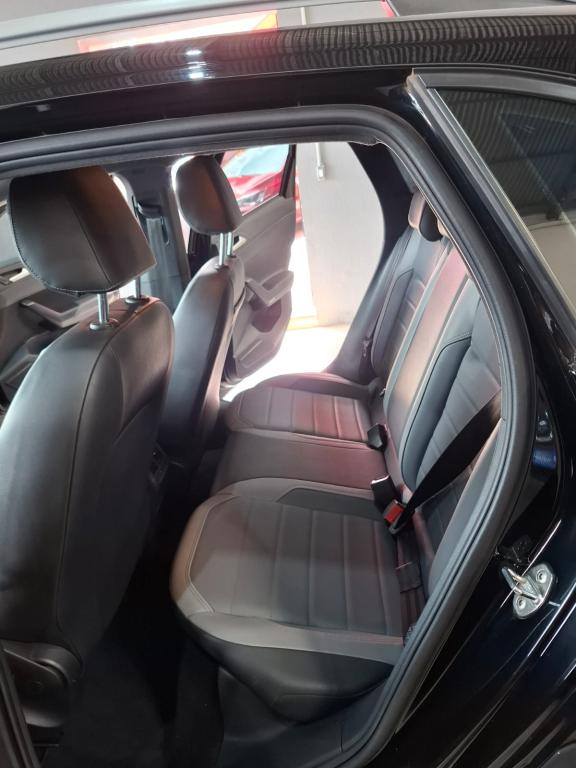 VOLKSWAGEN Nivus - Foto