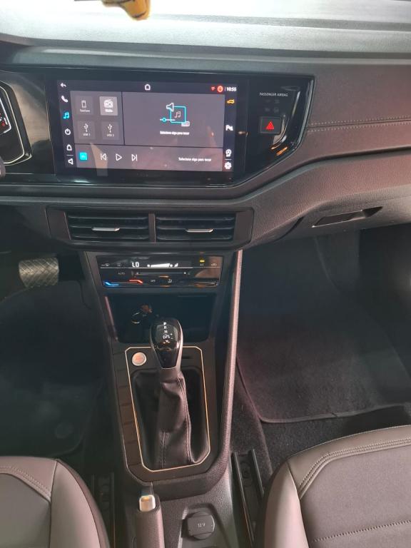 VOLKSWAGEN Nivus - Foto