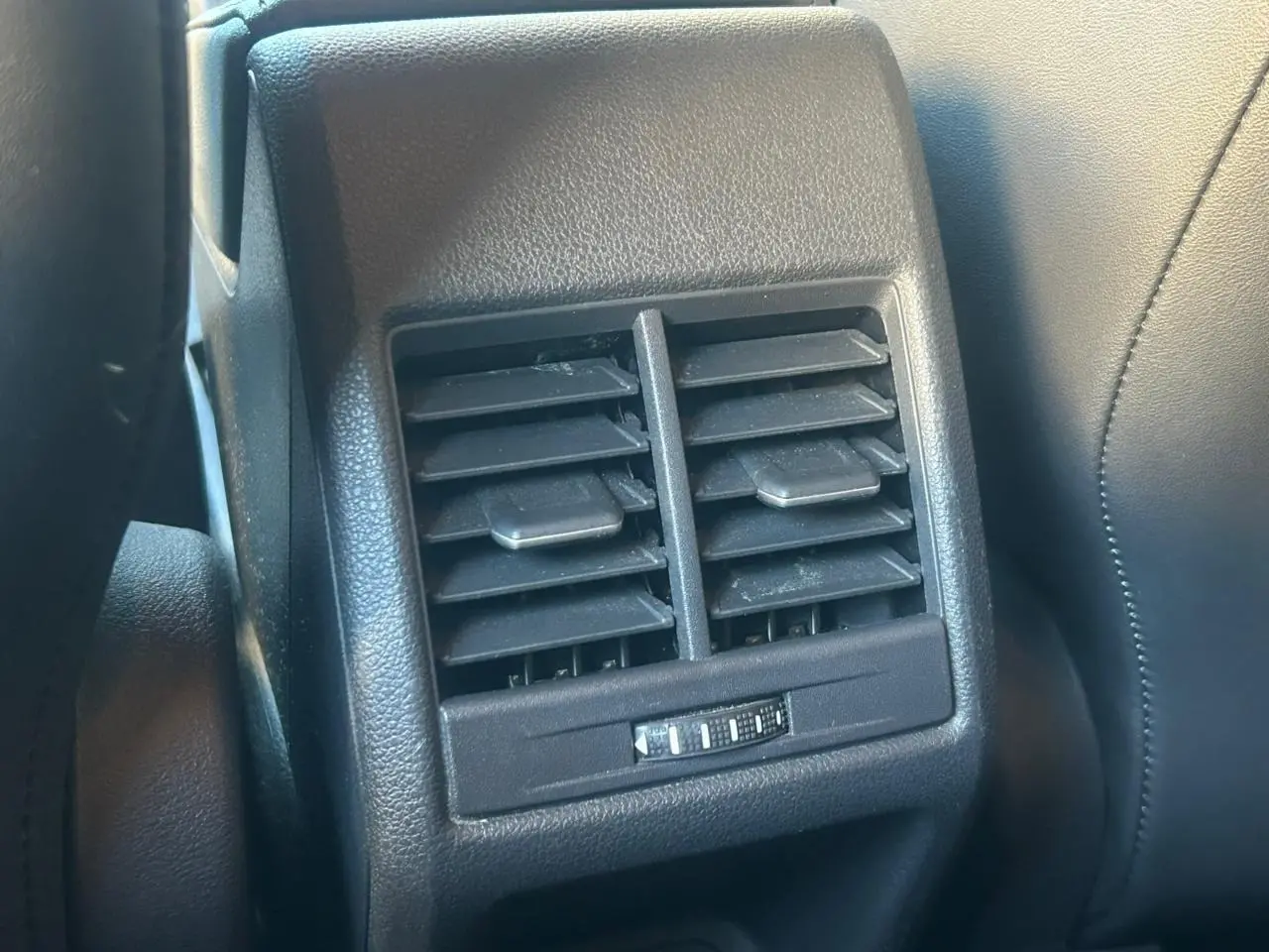 VOLKSWAGEN Nivus - Foto