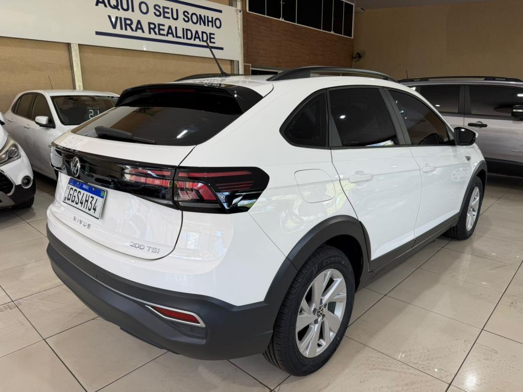 VOLKSWAGEN Nivus - Foto