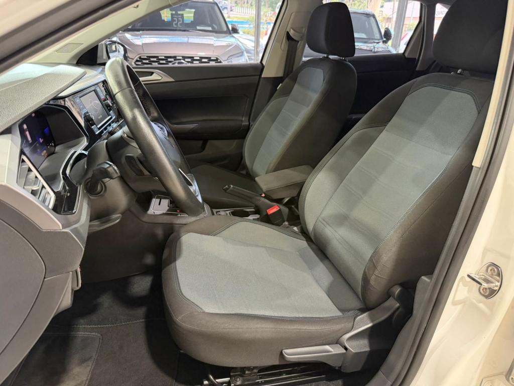 VOLKSWAGEN Nivus - Foto