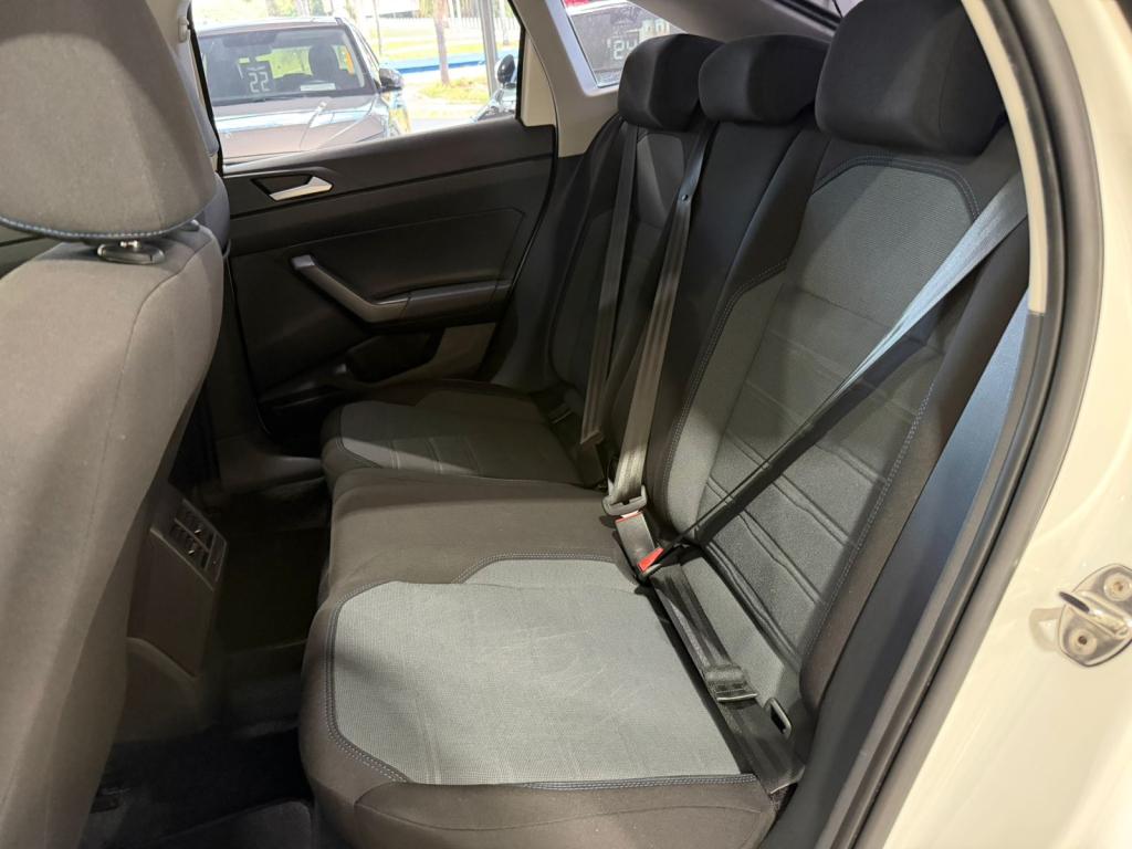 VOLKSWAGEN Nivus - Foto