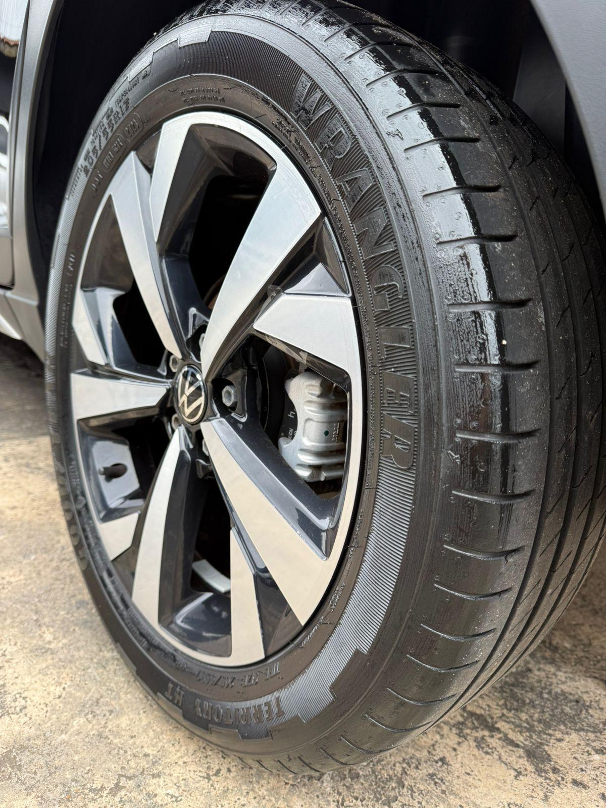 VOLKSWAGEN Nivus - Foto