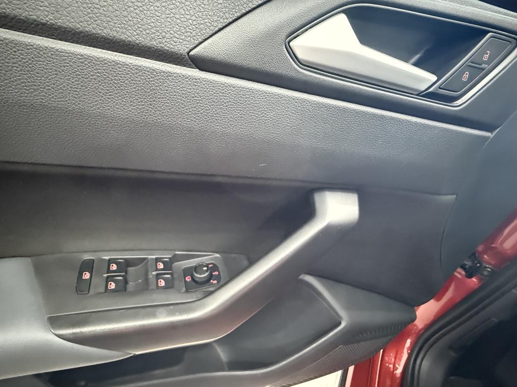 VOLKSWAGEN Nivus - Foto