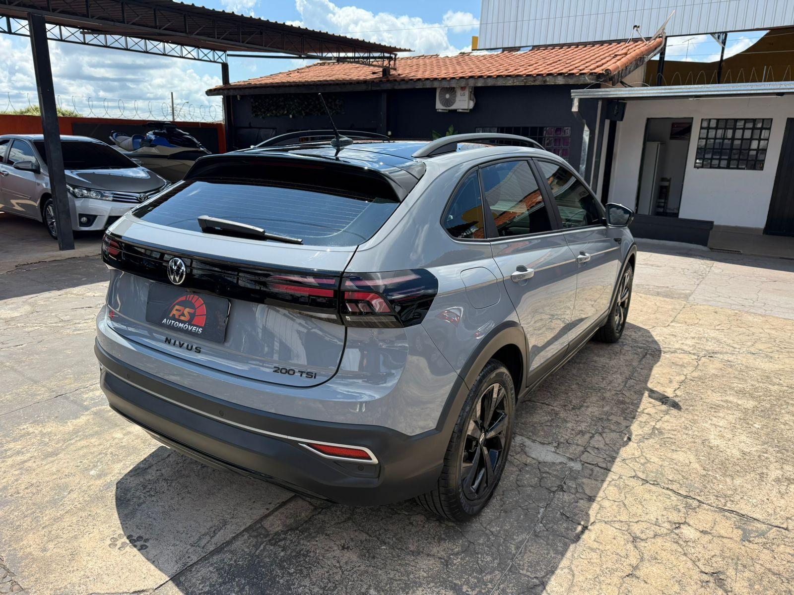 VOLKSWAGEN Nivus - Foto