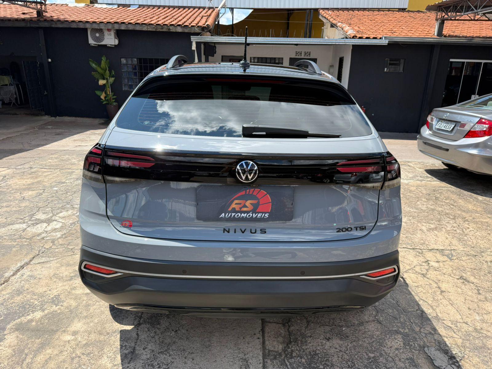 VOLKSWAGEN Nivus - Foto