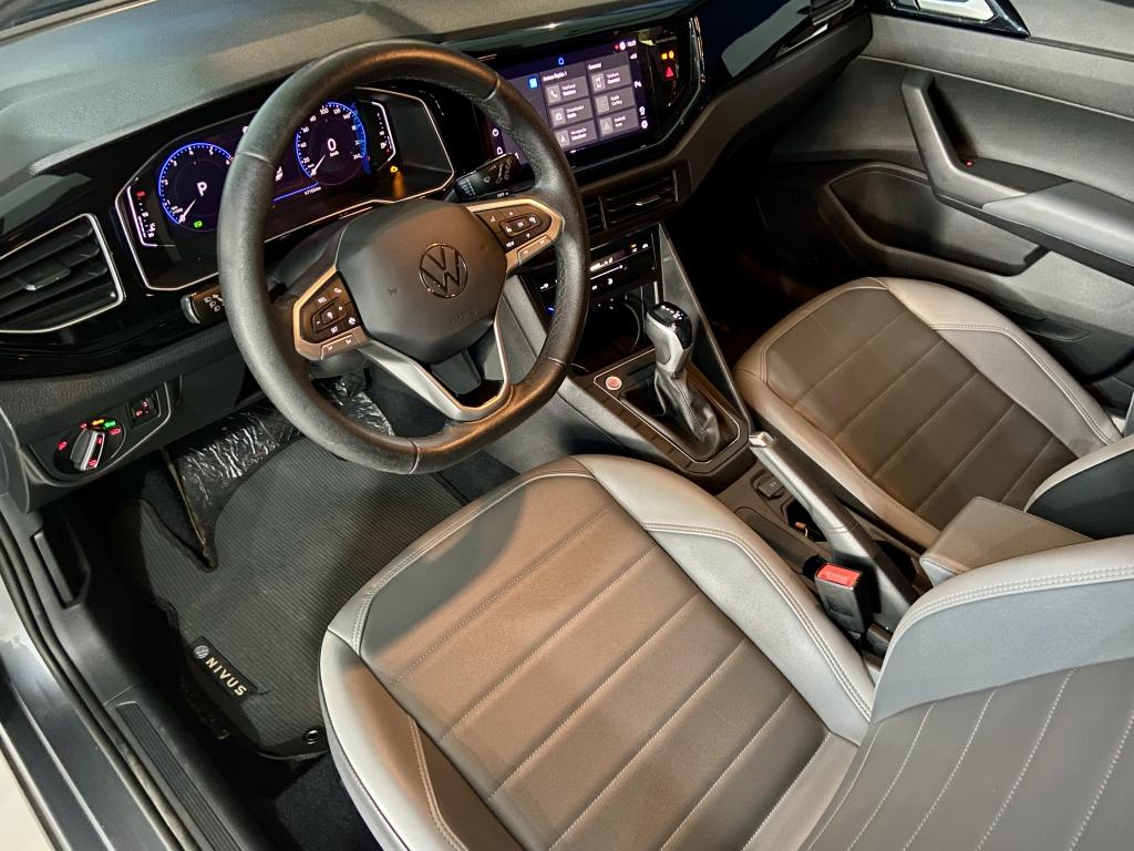 VOLKSWAGEN Nivus - Foto