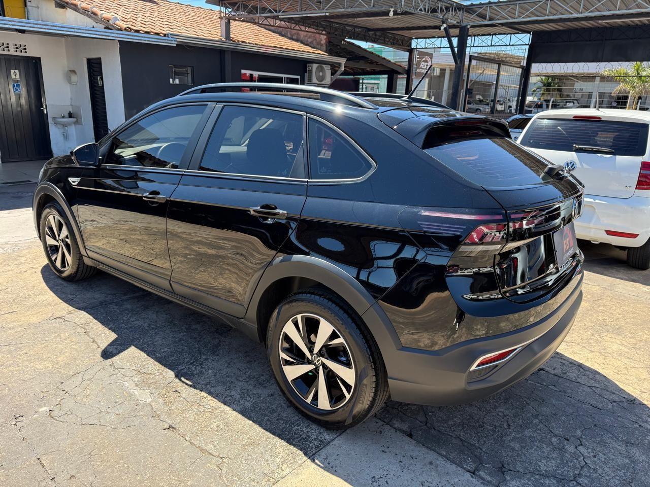 VOLKSWAGEN Nivus - Foto