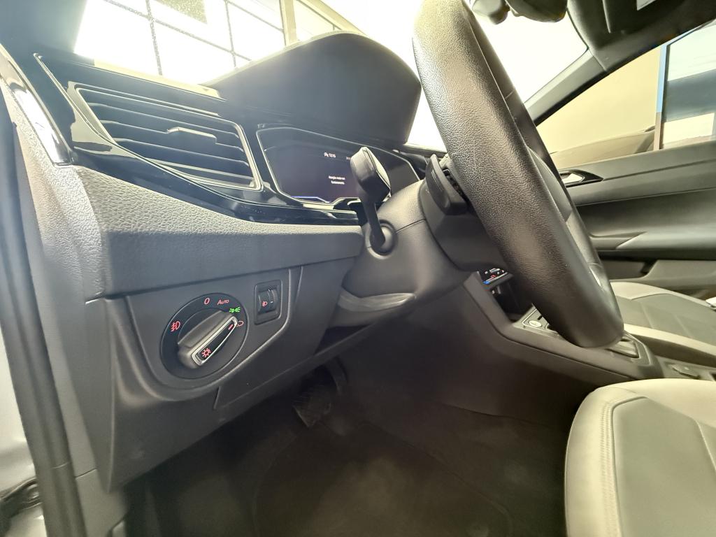 VOLKSWAGEN Nivus - Foto