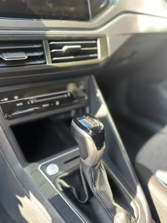 VOLKSWAGEN Nivus - Foto