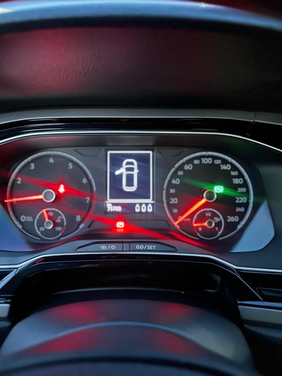 VOLKSWAGEN Nivus - Foto