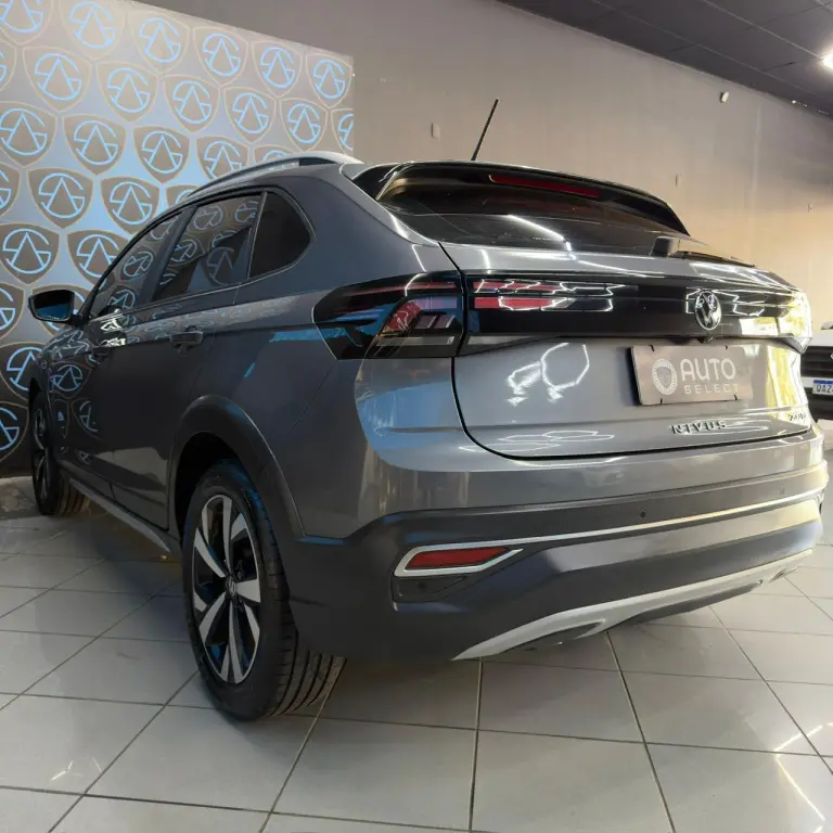 VOLKSWAGEN Nivus - Foto