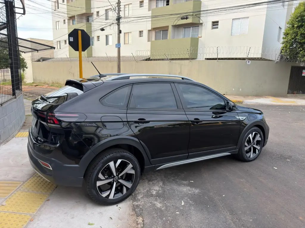 VOLKSWAGEN Nivus - Foto
