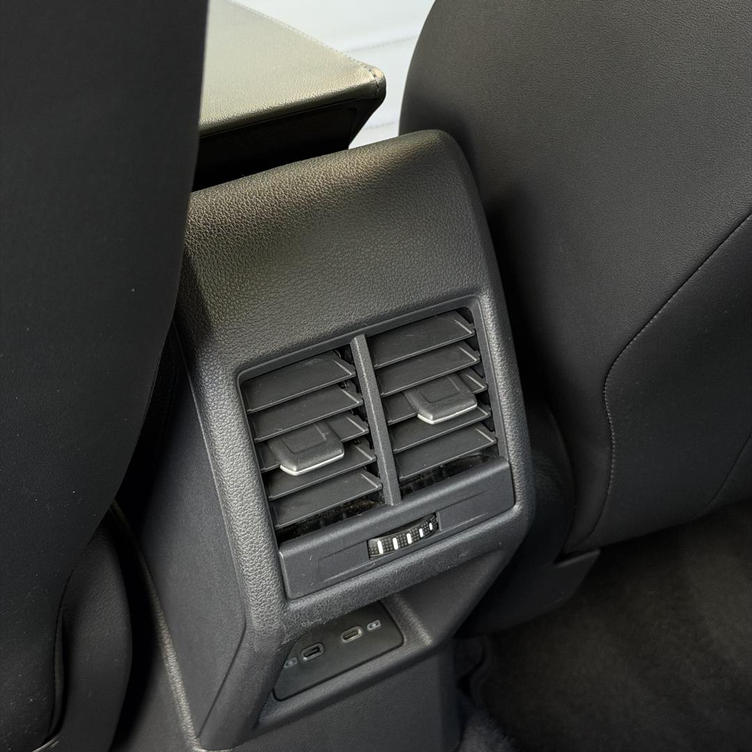VOLKSWAGEN Nivus - Foto