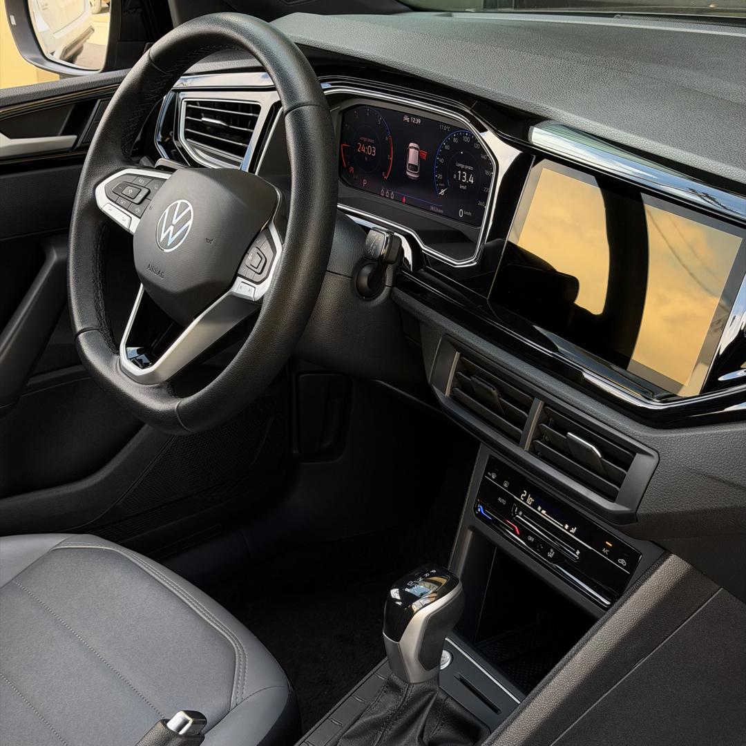 VOLKSWAGEN Nivus - Foto