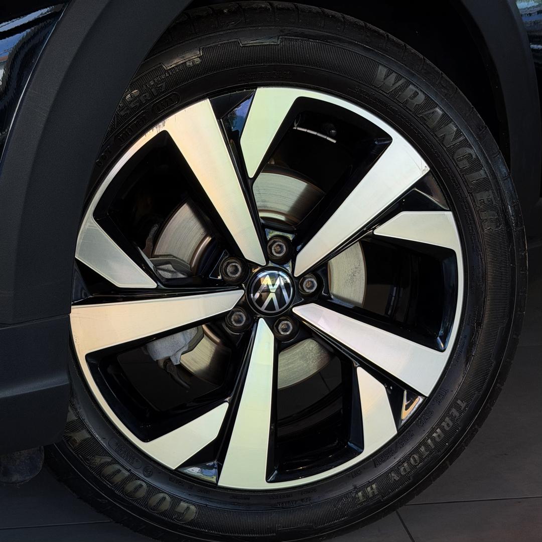 VOLKSWAGEN Nivus - Foto