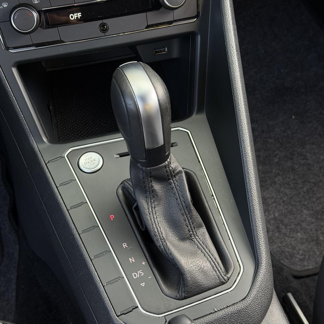 VOLKSWAGEN Nivus - Foto