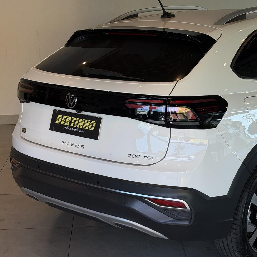 VOLKSWAGEN Nivus - Foto