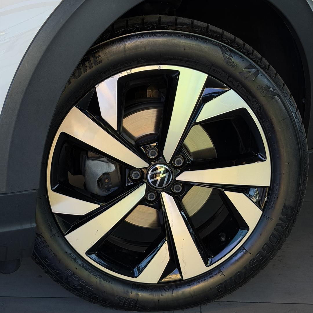 VOLKSWAGEN Nivus - Foto