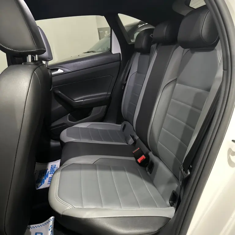 VOLKSWAGEN Nivus - Foto