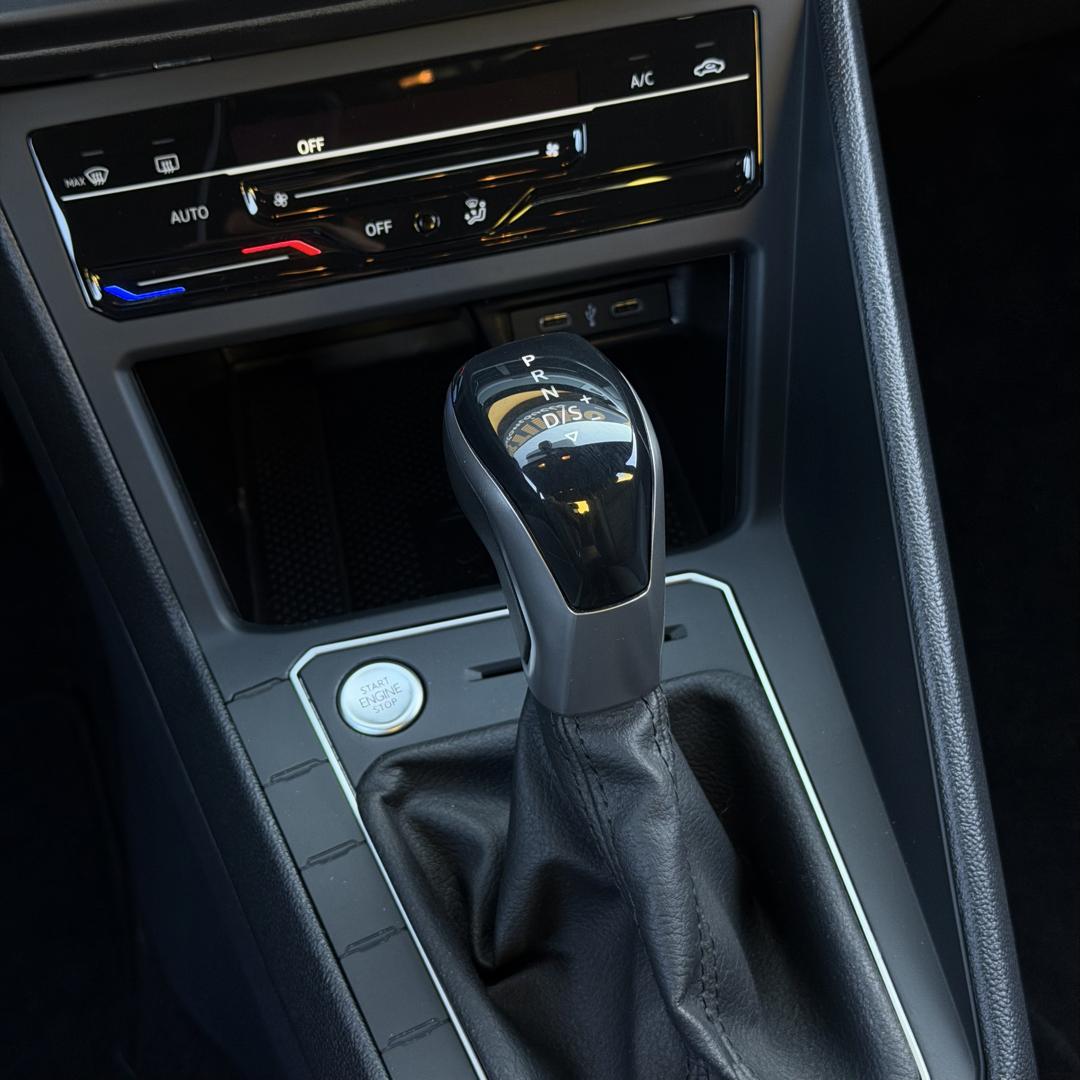 VOLKSWAGEN Nivus - Foto