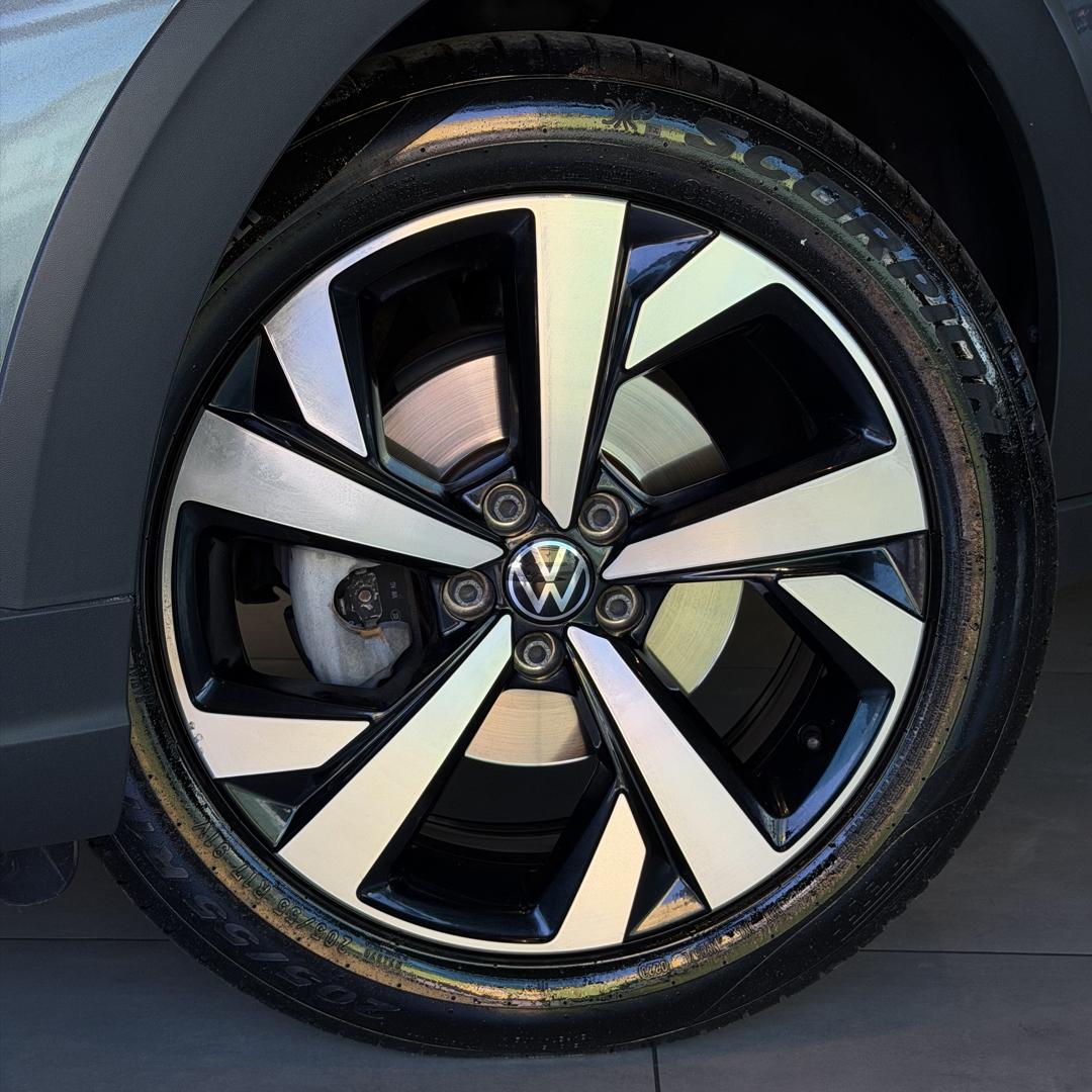 VOLKSWAGEN Nivus - Foto