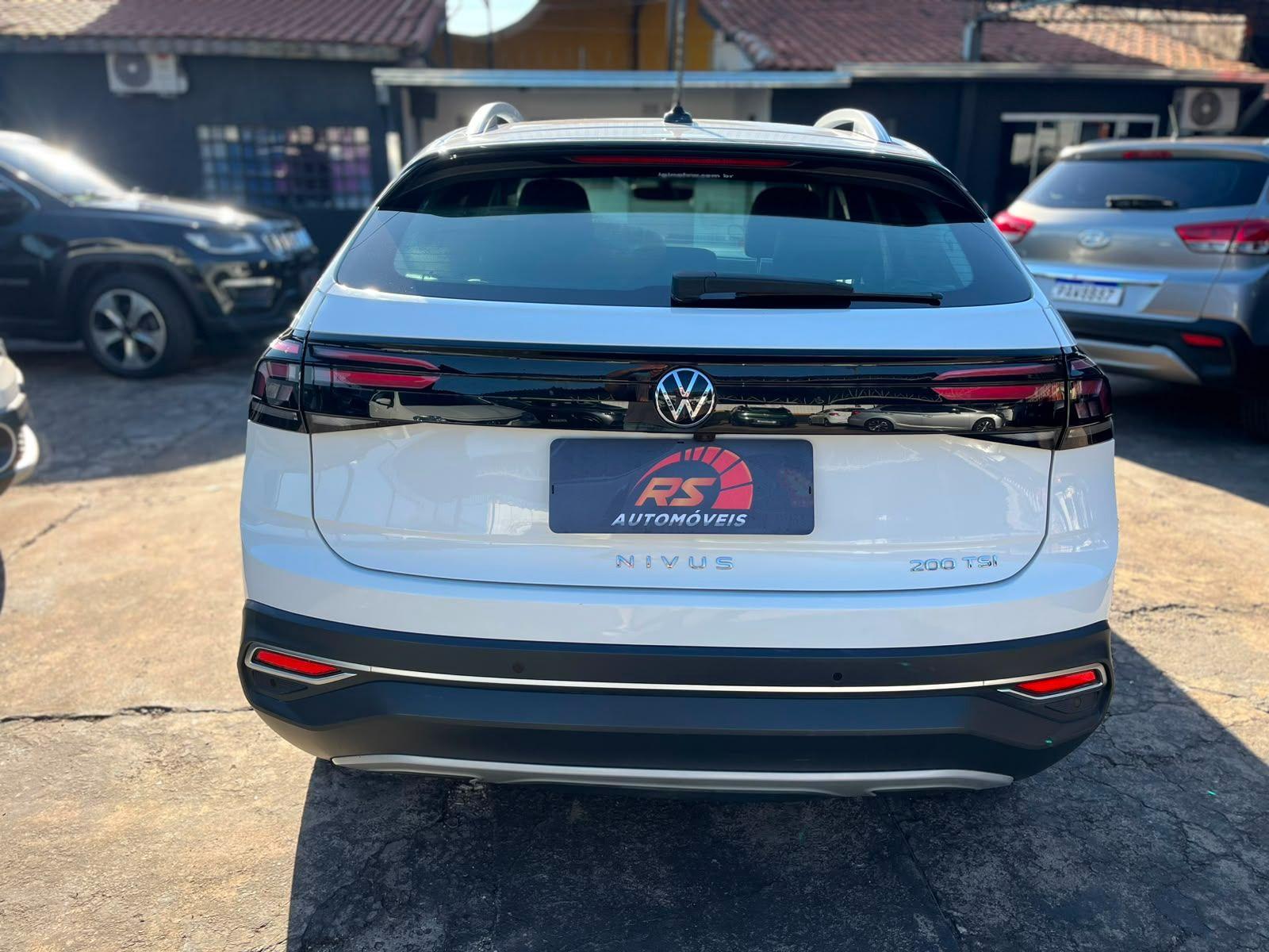 VOLKSWAGEN Nivus - Foto
