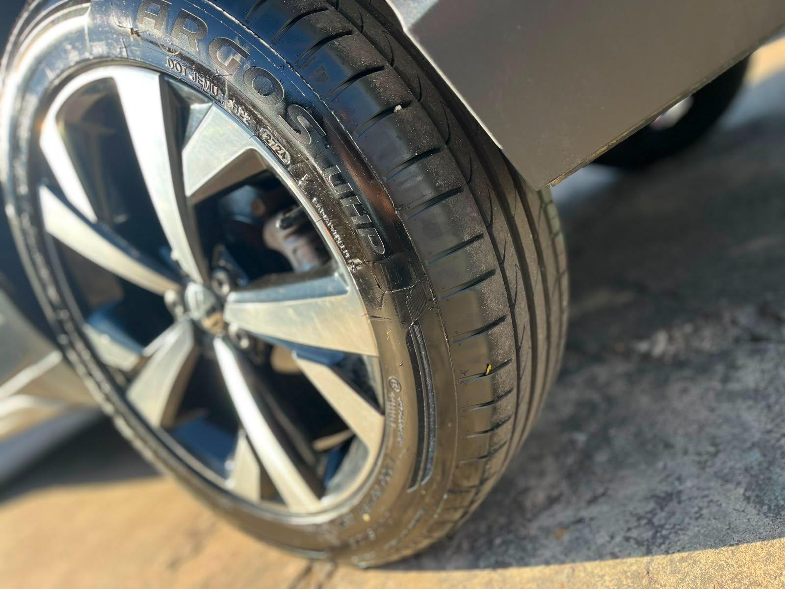VOLKSWAGEN Nivus - Foto