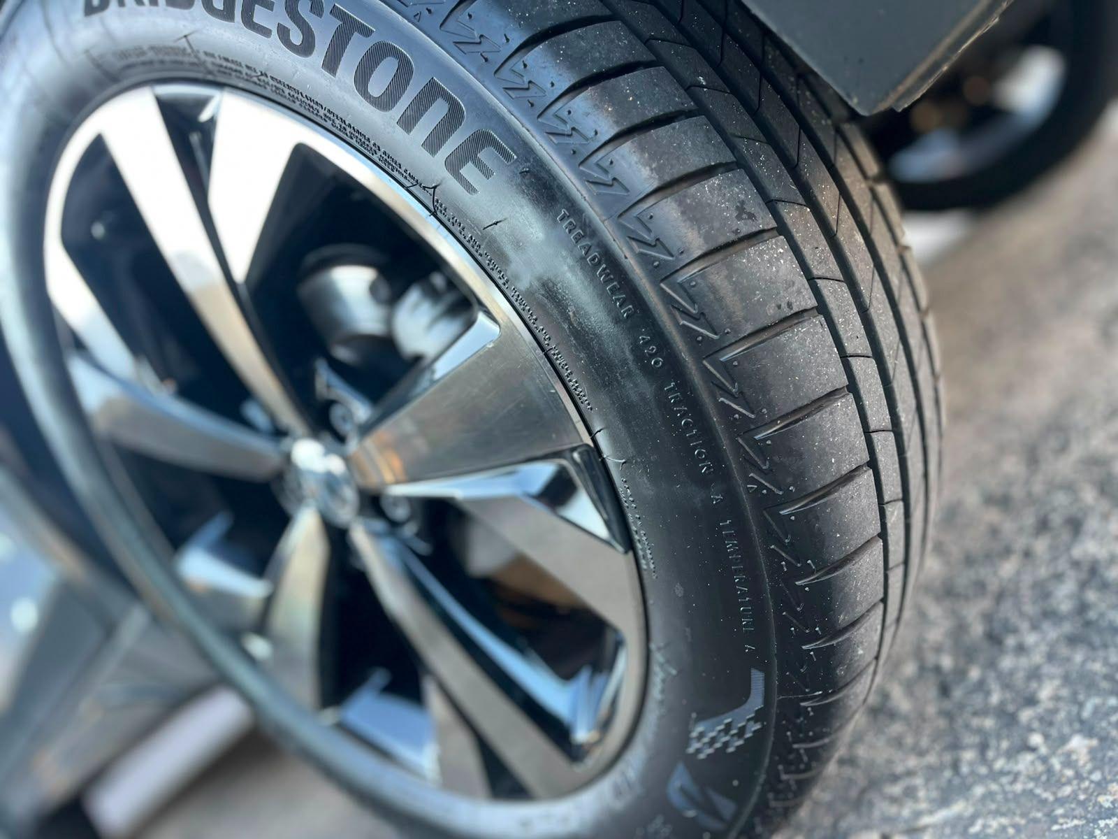 VOLKSWAGEN Nivus - Foto